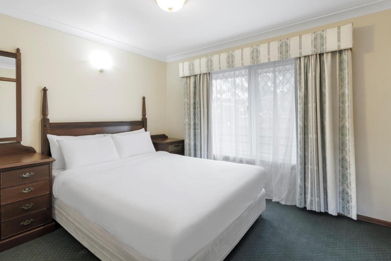 Elizabethan Lodge Melbourne City Exterior foto