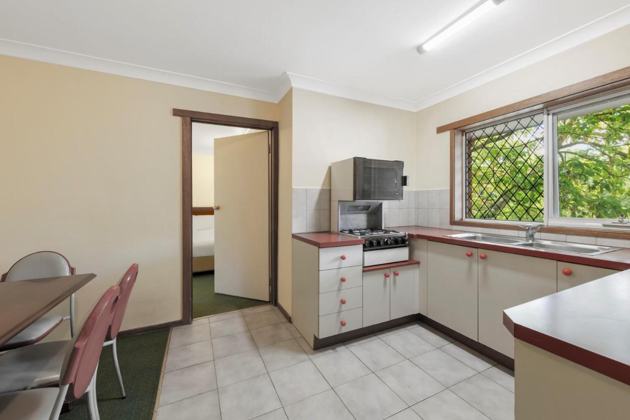 Elizabethan Lodge Melbourne City Exterior foto